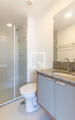 Studio à venda com 23m², 1 quarto e sem vaga Studio à venda com 23m², 1 quarto e sem vagaBanheiro