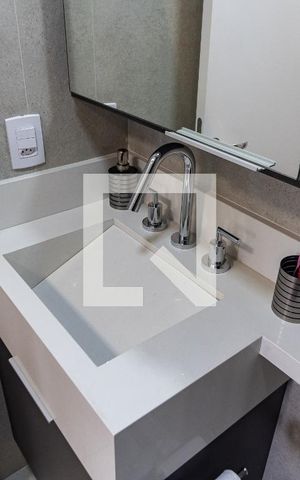 Apartamento para alugar com 42m², 2 quartos e 1 vaga Apartamento para alugar com 42m², 2 quartos e 1 vagaBanheiro