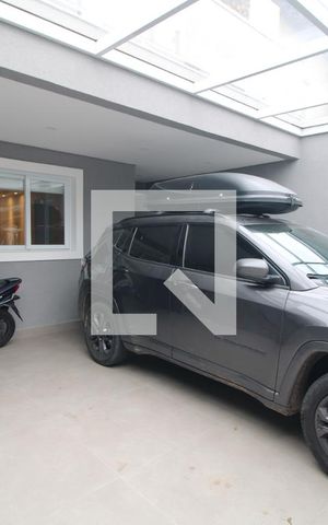 Casa para alugar com 250m², 3 quartos e 2 vagasGaragem