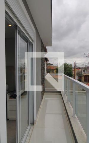 Casa para alugar com 250m², 3 quartos e 2 vagasSacada da suíte