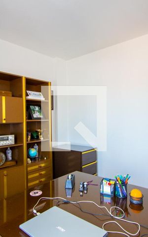 Apartamento à venda com 150m², 4 quartos e 2 vagas Apartamento à venda com 150m², 4 quartos e 2 vagasQuarto 4