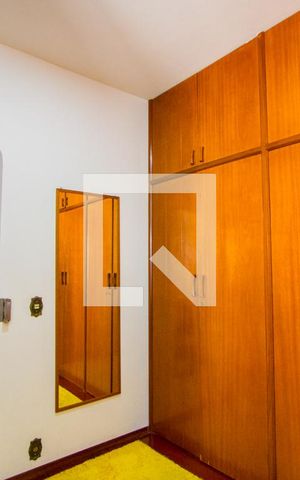 Apartamento à venda com 150m², 4 quartos e 2 vagas Apartamento à venda com 150m², 4 quartos e 2 vagasQuarto 1 - Suíte