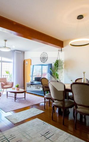 Apartamento à venda com 150m², 4 quartos e 2 vagas Apartamento à venda com 150m², 4 quartos e 2 vagasSala
