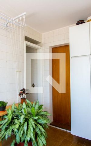 Apartamento à venda com 150m², 4 quartos e 2 vagas Apartamento à venda com 150m², 4 quartos e 2 vagasÁrea de serviço