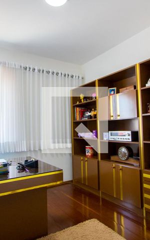 Apartamento à venda com 150m², 4 quartos e 2 vagas Apartamento à venda com 150m², 4 quartos e 2 vagasQuarto 4