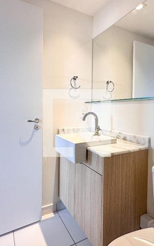 Studio para alugar com 32m², 1 quarto e sem vaga Studio para alugar com 32m², 1 quarto e sem vagaBanheiro