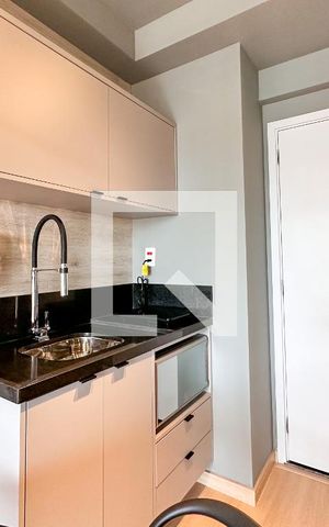 Studio para alugar com 32m², 1 quarto e sem vaga Studio para alugar com 32m², 1 quarto e sem vagaCozinha