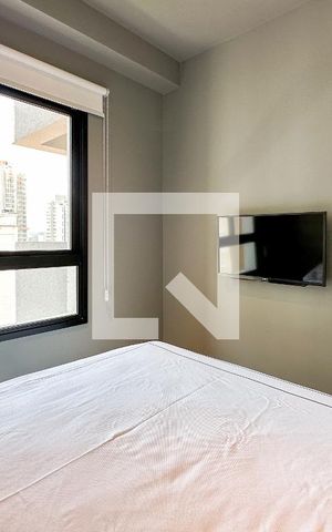 Studio para alugar com 32m², 1 quarto e sem vaga Studio para alugar com 32m², 1 quarto e sem vagaQuarto