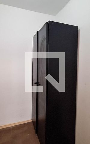 Apartamento para alugar com 81m², 2 quartos e 1 vaga Apartamento para alugar com 81m², 2 quartos e 1 vagaQuarto de Serviço