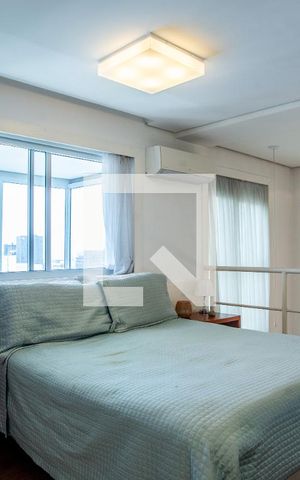 Apartamento à venda com 77m², 1 quarto e 2 vagas Apartamento à venda com 77m², 1 quarto e 2 vagasSuíte