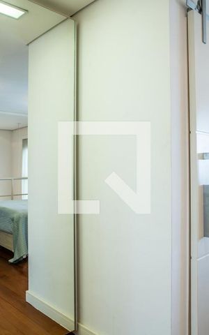 Apartamento à venda com 77m², 1 quarto e 2 vagas Apartamento à venda com 77m², 1 quarto e 2 vagasSuíte