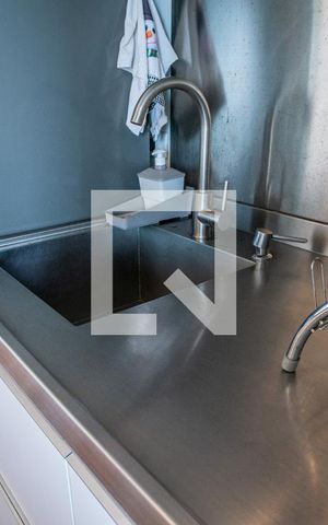 Apartamento à venda com 77m², 1 quarto e 2 vagas Apartamento à venda com 77m², 1 quarto e 2 vagasCozinha