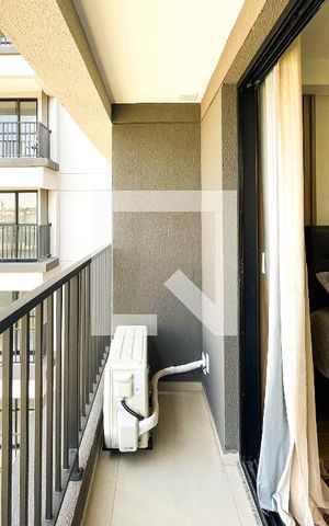 Studio para alugar com 24m², 1 quarto e sem vaga Studio para alugar com 24m², 1 quarto e sem vagaStudio/Varanda