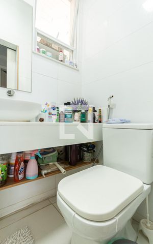 Apartamento à venda com 102m², 3 quartos e sem vagaBanheiro 1