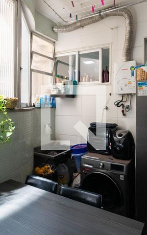 Apartamento à venda com 102m², 3 quartos e sem vagaCozinha