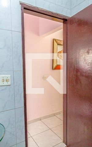 Casa de condomínio para alugar com 109m², 3 quartos e 1 vaga Casa de condomínio para alugar com 109m², 3 quartos e 1 vagaLavabo
