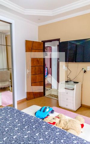 Casa de condomínio para alugar com 109m², 3 quartos e 1 vaga Casa de condomínio para alugar com 109m², 3 quartos e 1 vagaSuíte