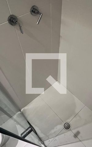 Studio à venda com 31m², 1 quarto e 1 vaga Studio à venda com 31m², 1 quarto e 1 vagaBanheiro