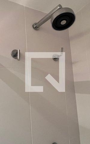 Studio à venda com 31m², 1 quarto e 1 vaga Studio à venda com 31m², 1 quarto e 1 vagaBanheiro
