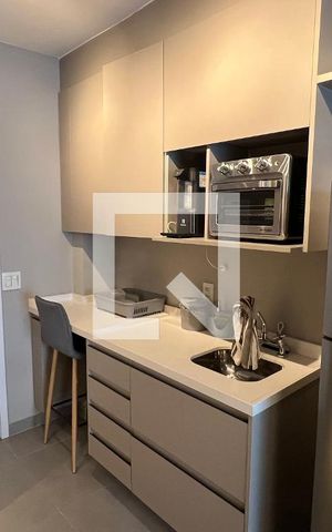 Studio à venda com 31m², 1 quarto e 1 vaga Studio à venda com 31m², 1 quarto e 1 vagaCozinha - Armários