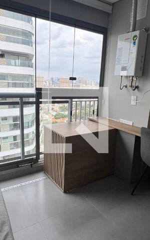 Studio à venda com 31m², 1 quarto e 1 vaga Studio à venda com 31m², 1 quarto e 1 vagaVaranda