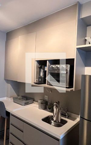 Studio à venda com 31m², 1 quarto e 1 vaga Studio à venda com 31m², 1 quarto e 1 vagaCozinha - Armários