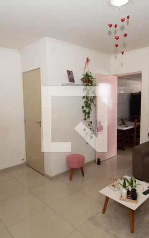 Casa à venda com 303m², 4 quartos e 1 vaga Casa à venda com 303m², 4 quartos e 1 vagaSala