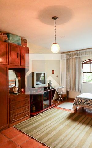 Casa à venda com 100m², 2 quartos e 2 vagasQuarto 2