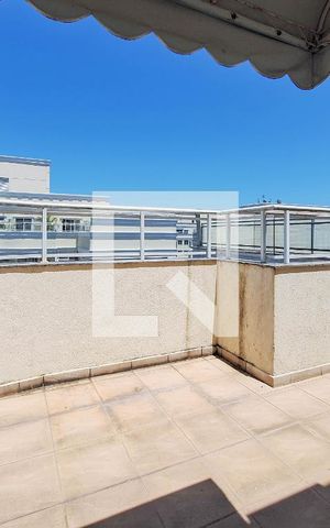 Apartamento à venda com 160m², 2 quartos e 2 vagas Apartamento à venda com 160m², 2 quartos e 2 vagasQuarto