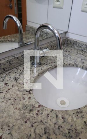 Apartamento para alugar com 70m², 2 quartos e 1 vagaBanheiro da Suíte