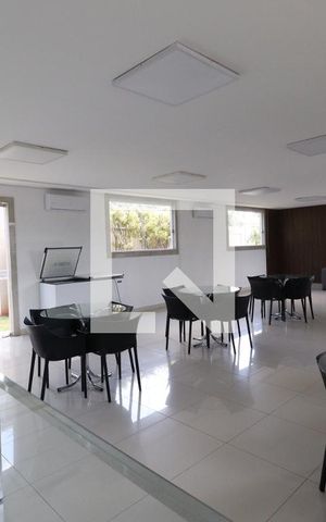 Apartamento para alugar com 70m², 2 quartos e 1 vagaÁrea comum - Salão de festas