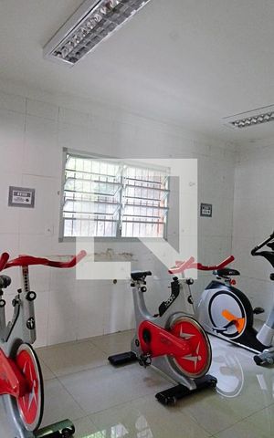 Apartamento para alugar com 44m², 2 quartos e 1 vaga Apartamento para alugar com 44m², 2 quartos e 1 vagaÁrea comum - Academia