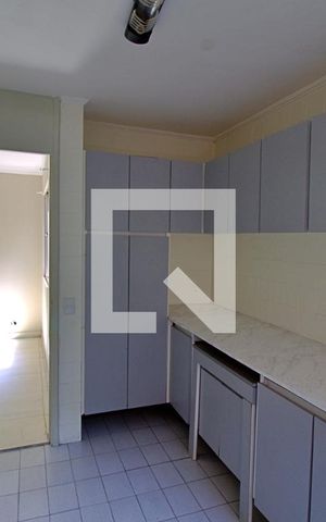 Apartamento para alugar com 44m², 2 quartos e 1 vaga Apartamento para alugar com 44m², 2 quartos e 1 vagaCozinha