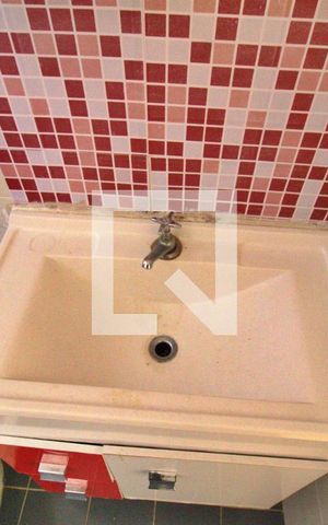 Apartamento para alugar com 44m², 2 quartos e 1 vaga Apartamento para alugar com 44m², 2 quartos e 1 vagaBanheiro