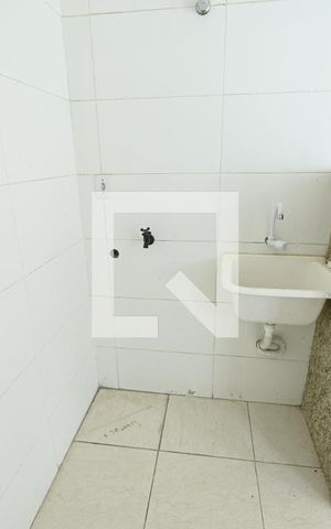 Casa de condomínio à venda com 62m², 2 quartos e 1 vaga Casa de condomínio à venda com 62m², 2 quartos e 1 vagaÁrea de Serviço