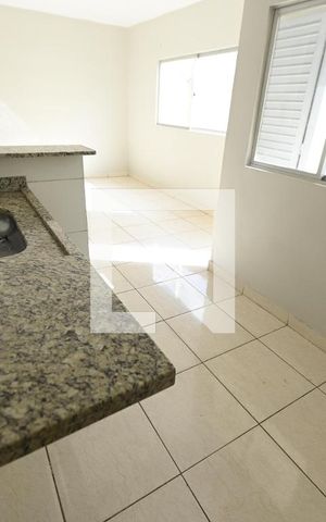Casa de condomínio à venda com 62m², 2 quartos e 1 vaga Casa de condomínio à venda com 62m², 2 quartos e 1 vagaCozinha