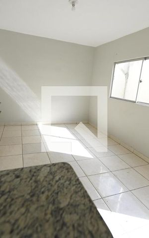 Casa de condomínio à venda com 62m², 2 quartos e 1 vaga Casa de condomínio à venda com 62m², 2 quartos e 1 vagaSala
