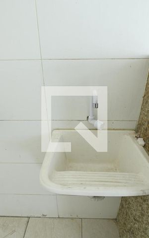Casa de condomínio à venda com 62m², 2 quartos e 1 vaga Casa de condomínio à venda com 62m², 2 quartos e 1 vagaÁrea de Serviço