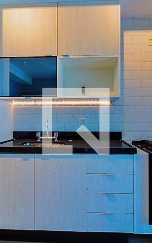 Apartamento à venda com 57m², 2 quartos e 1 vaga Apartamento à venda com 57m², 2 quartos e 1 vagaCozinha