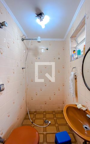 Casa à venda com 315m², 3 quartos e 5 vagasBanheiro de serviço