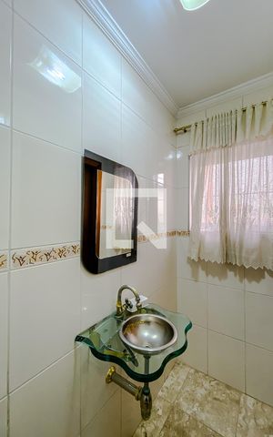 Casa à venda com 315m², 3 quartos e 5 vagasLavabo