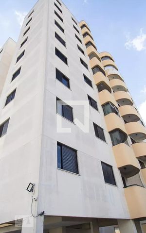 Apartamento para alugar com 65m², 3 quartos e 1 vagaFachada
