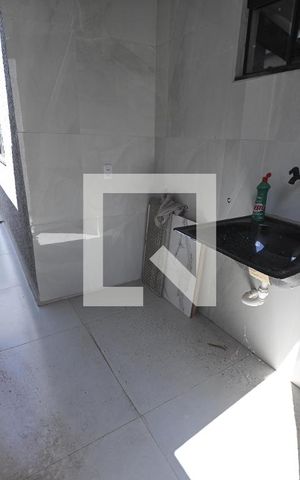 Casa para alugar com 70m², 2 quartos e 1 vaga Casa para alugar com 70m², 2 quartos e 1 vagaÁrea de serviço