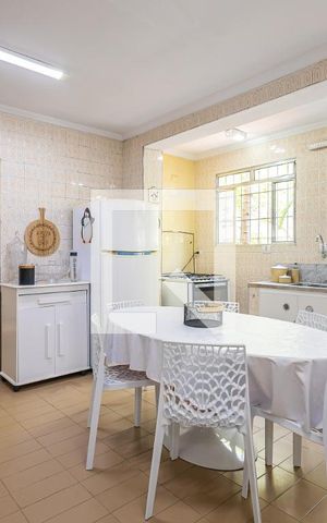 Casa à venda com 222m², 3 quartos e 4 vagasCozinha