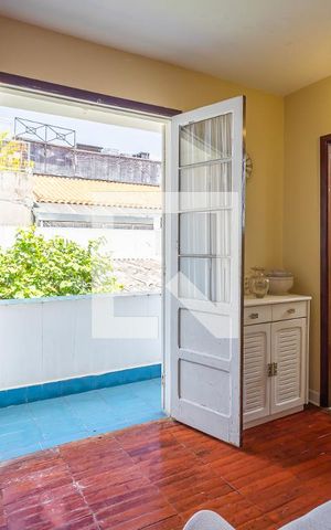 Casa à venda com 222m², 3 quartos e 4 vagasSuíte