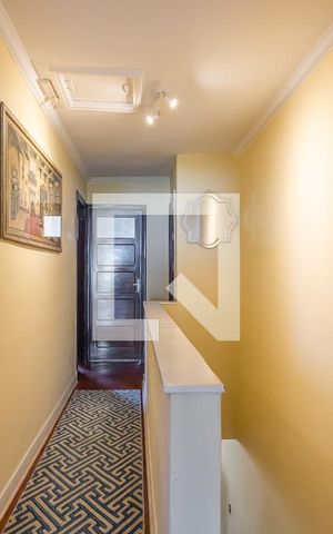 Casa à venda com 222m², 3 quartos e 4 vagasCorredor