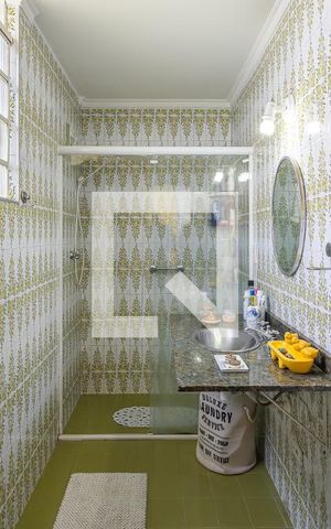 Casa à venda com 222m², 3 quartos e 4 vagasBanheiro da Suíte