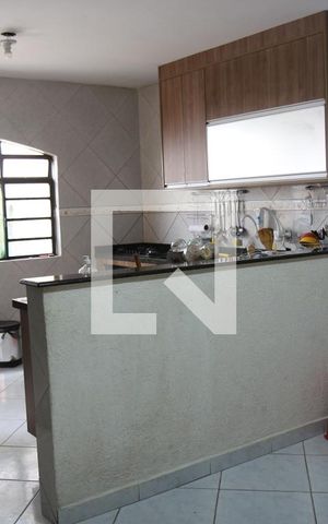 Casa para alugar com 270m², 3 quartos e 5 vagasCozinha