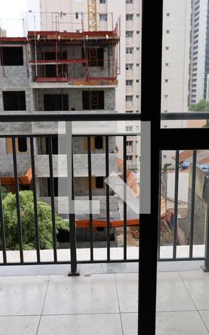 Apartamento à venda com 31m², 1 quarto e sem vagaSacada vista