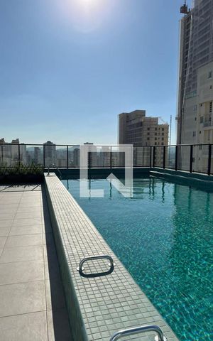 Apartamento à venda com 31m², 1 quarto e sem vagaÁrea comum - Piscina